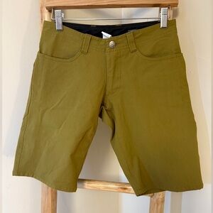Swrve 4-way stretch CORDURA® cigarette fit jorts men's Army Green 28 ￼